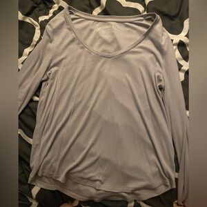 Aeropostale Seriously Soft Perfect V Gray Long Sleeve Size Medium